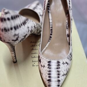 Michael Kors Black and Cream Snakeskin Heels